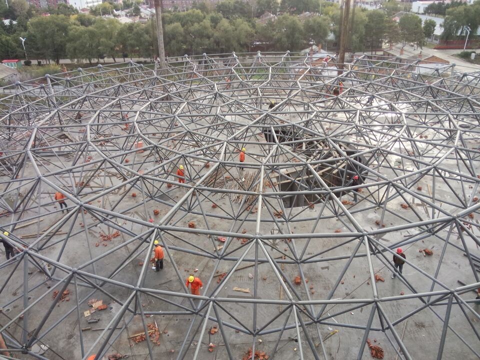 巴彦淖尔全民健身中心网架